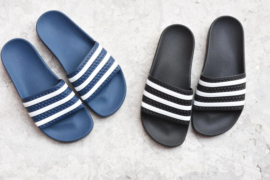 Adidas Originals Adilette Azul Rayas Blancas