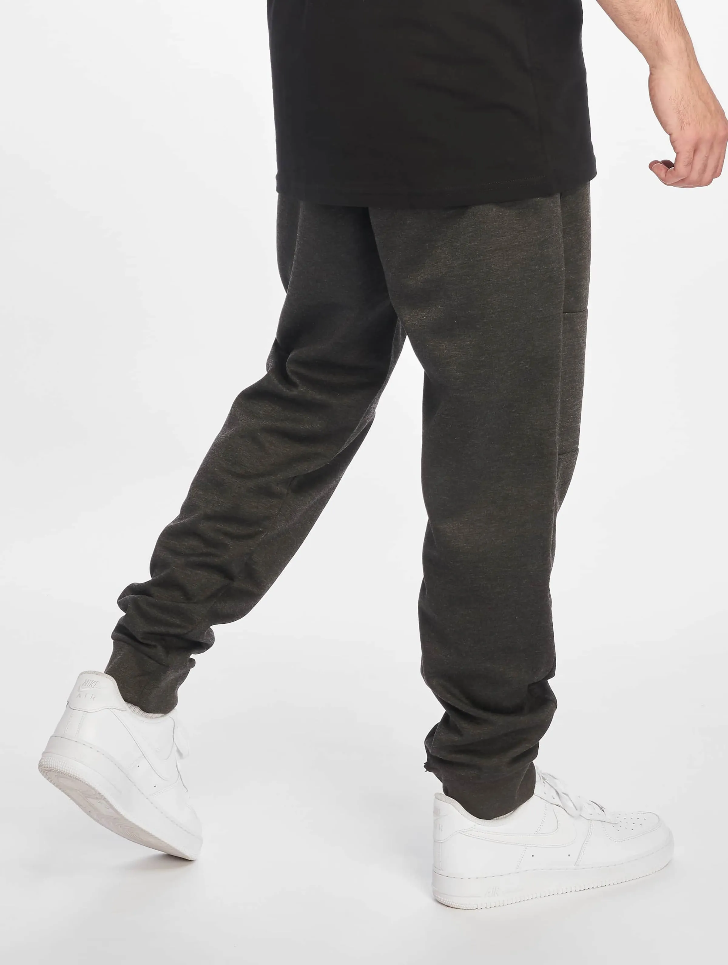 Basic Tech Fleece Jogger