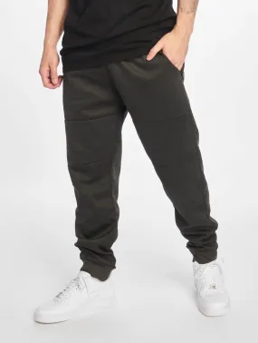 Basic Tech Fleece Jogger