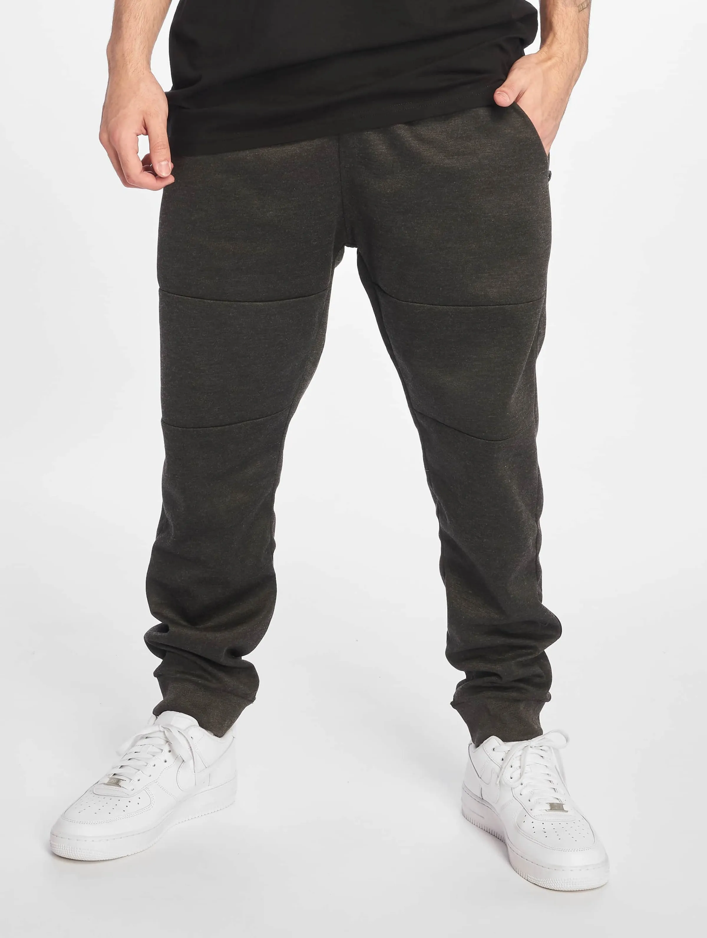 Basic Tech Fleece Jogger