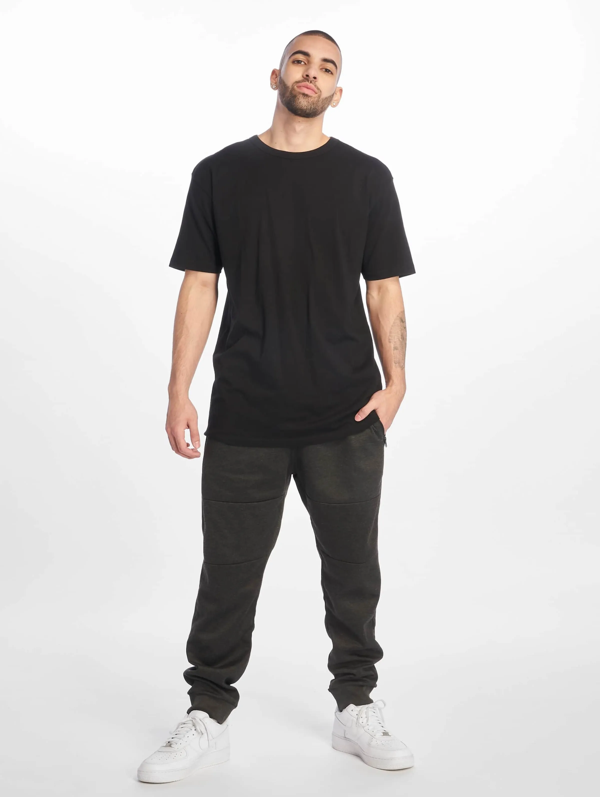 Basic Tech Fleece Jogger