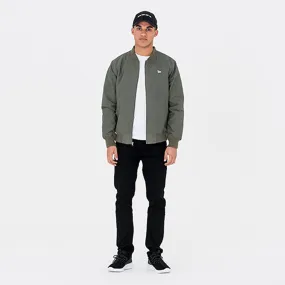 chaqueta Bomber NEW ERA interior borrego Ne branded sherpa bomber Ref. 11604083 Verde oliva