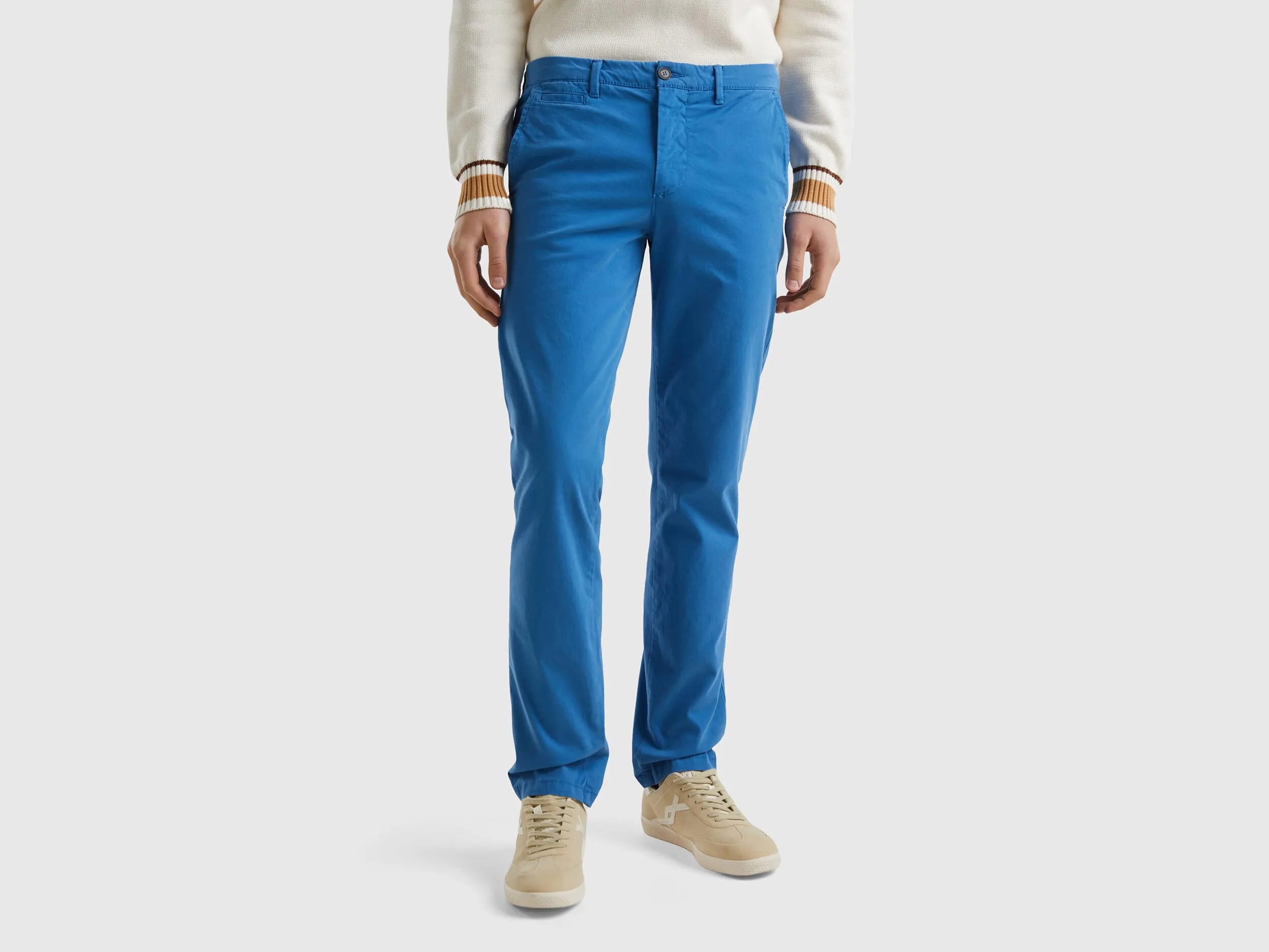 Chinos azules slim fit