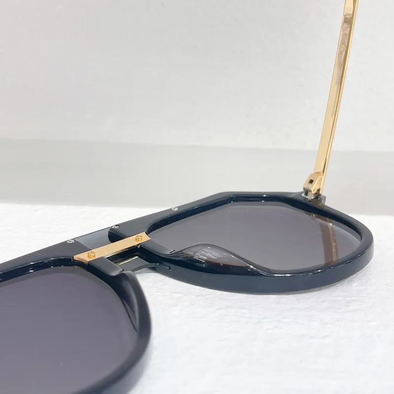 Diseñadores Gafas de sol para hombres Mujeres 6195 Plancha de acetato Big Oval Marco completo Estilo de moda al aire libre Placa