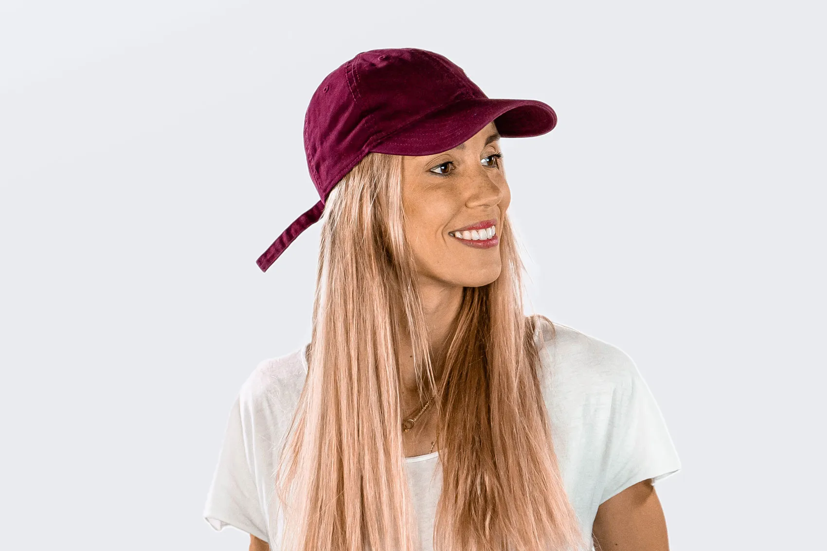 Gorra unisex burdeos