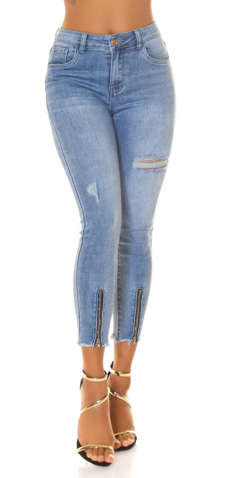 Jeans azul skinny y cremallera en bajo