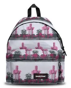 MOCHILA EASTPAK Padded Pak’r® 24 litros EK62065T Urban Pink blanca con edificios y flores rosas y grises