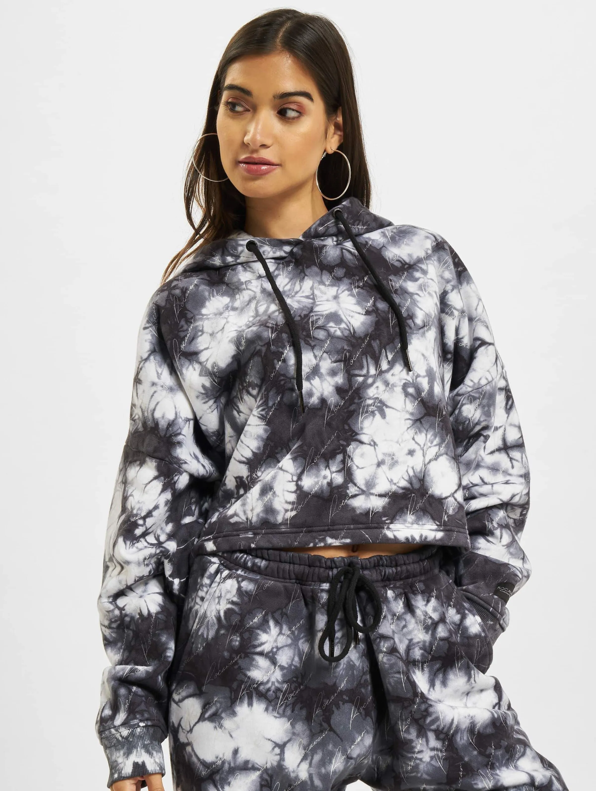 Rocawear Rocawear Get Loud Cropped Hoodies