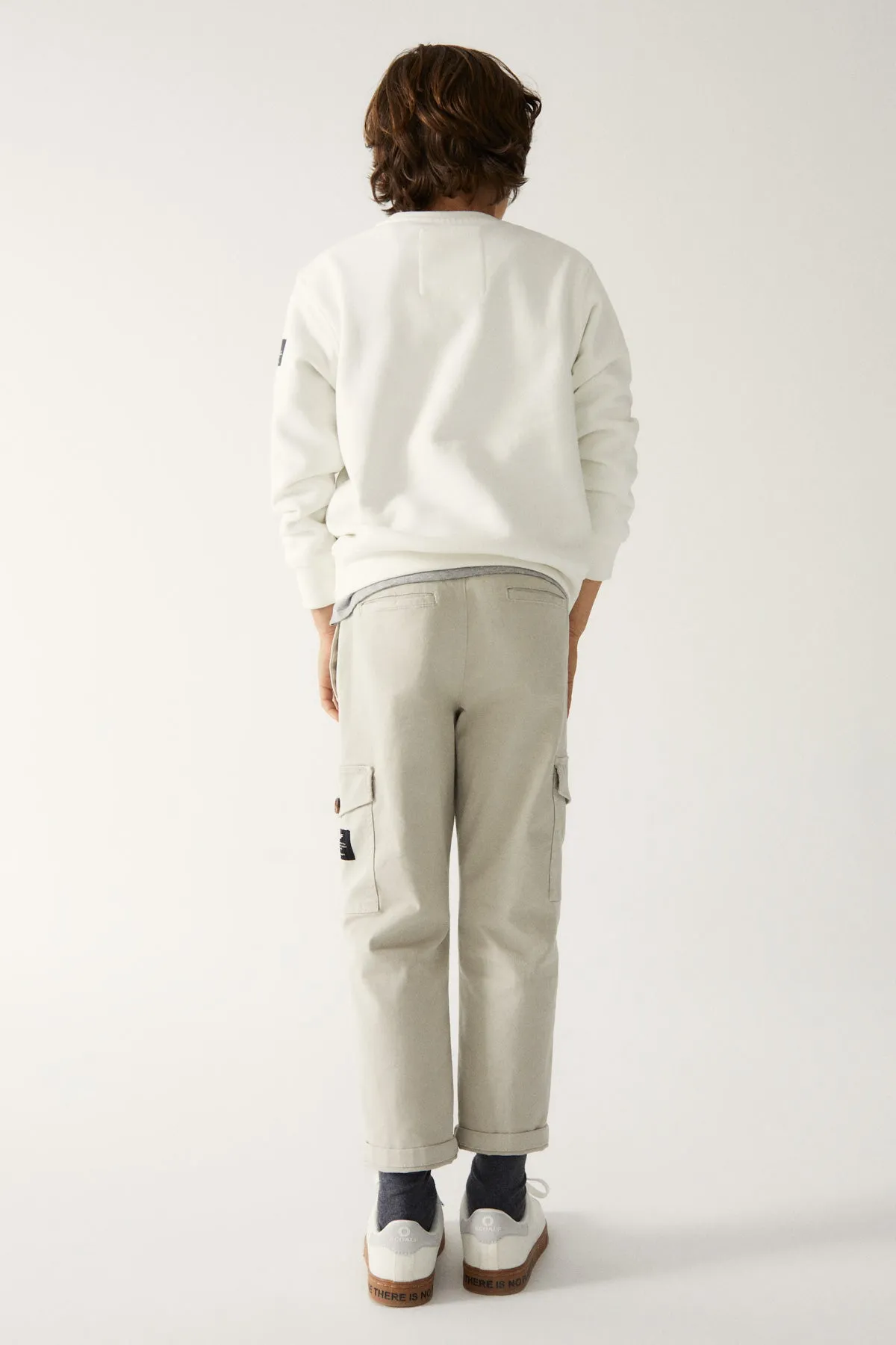 WHITE BARDERA SWEATSHIRT