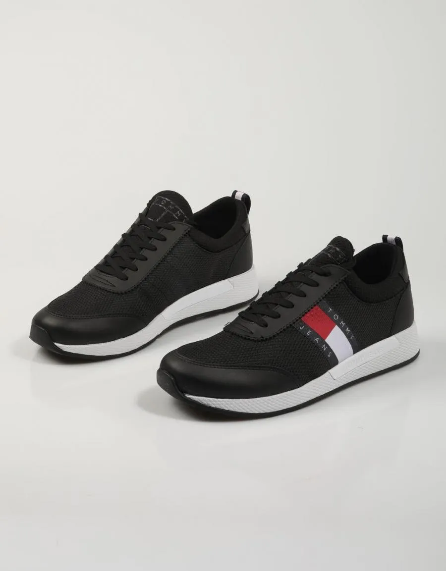  zapatillas TOMMY HILFIGER Tommy Jeans Flexi Runner en Negro 79899